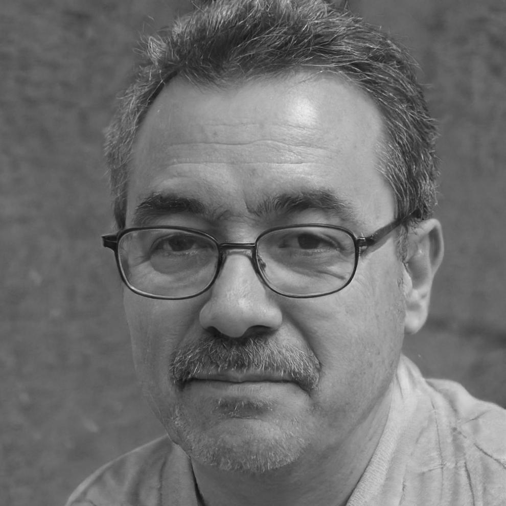 Retrato profesional de instructor experto